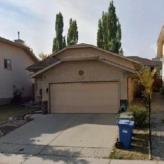 Room for rent in quiet Shawnessy area