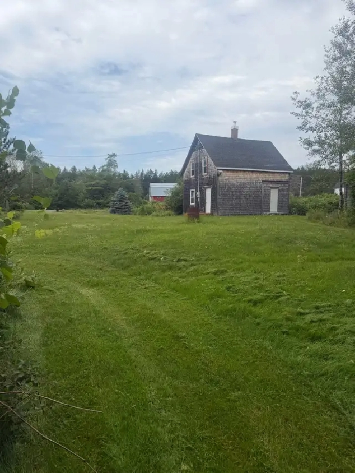 House for sale on one acre