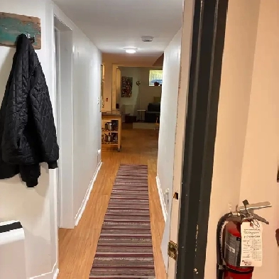 large 1 bedroom in the heart of Parkdale