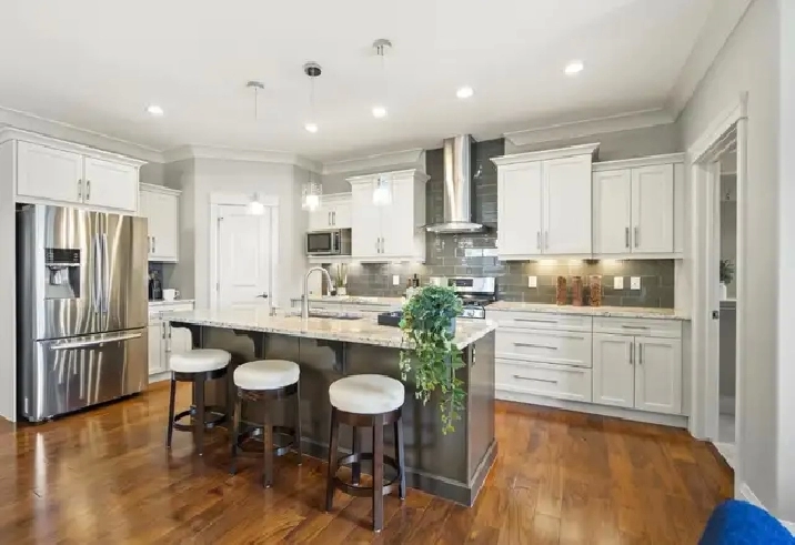 Private & Sharing Rooms available for rent near Sheridan college