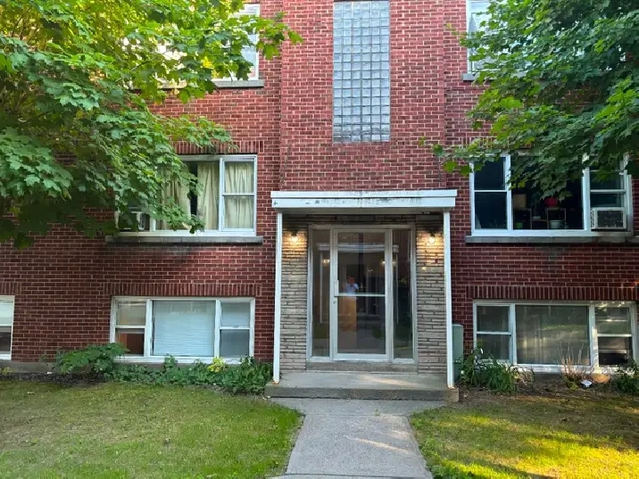 2 Bedroom Apartment for Rent in Westboro