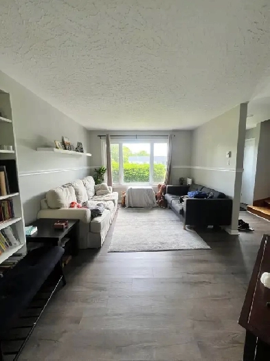 3 BR 1 BATH SEMI-DETACHED COLE HARBOUR HOME AVAILABLE OCT 1