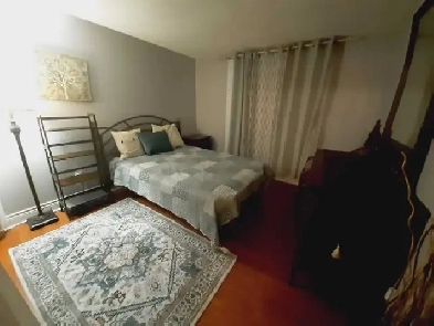 ROOM FOR RENT