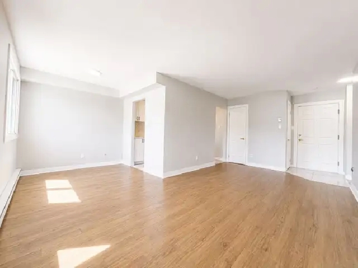 1 CH - 1 SDB - Châteauguay - $1,325 /mo