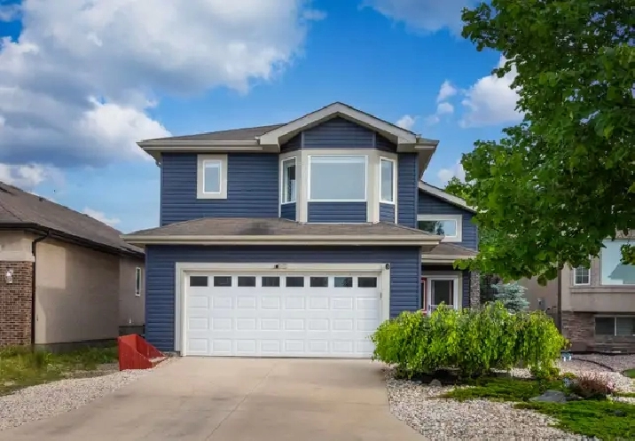 Beautiful 5bdrm3bth family home in the heart of Kildonan Meadows