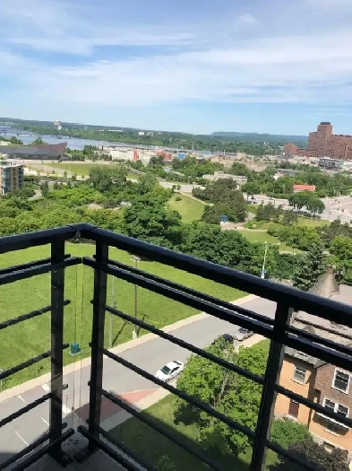 Downtown - Huge 1 Bed with Stunning View