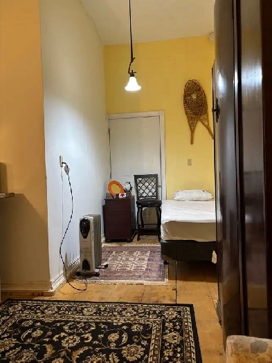 Alliston Furnished Room August $620 inclusive