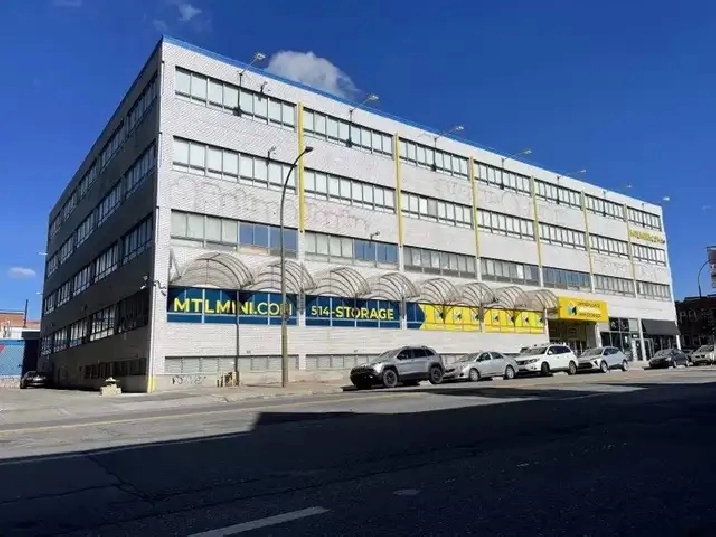(25pi2) Entrepot de 25 pc Montreal Sur Saint-Laurent Montréal