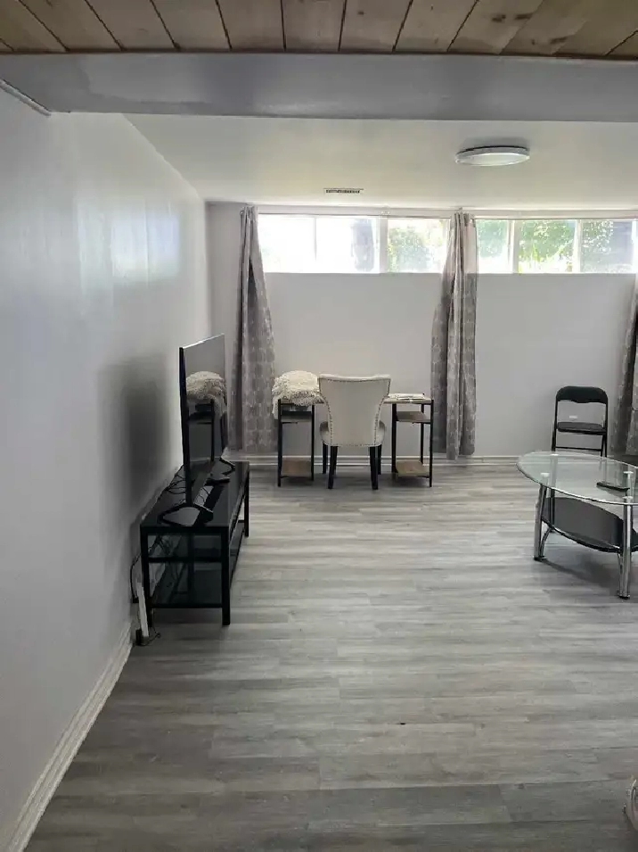 One-Bedroom Apartment for Rent – $1,795/Month (All Inclusive)