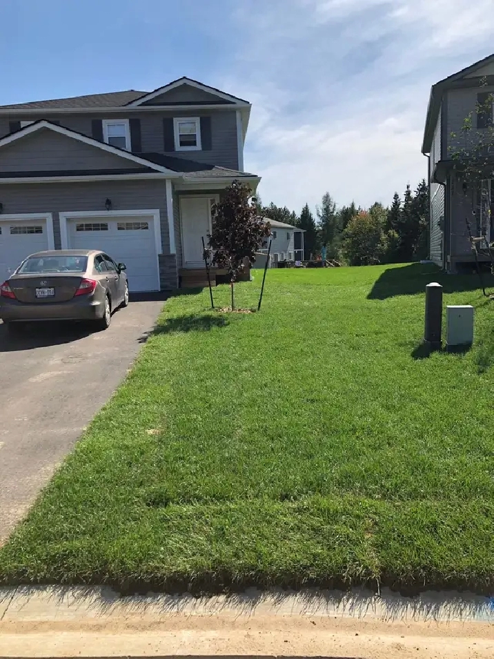 4BDRM Fully Detached House for Rent