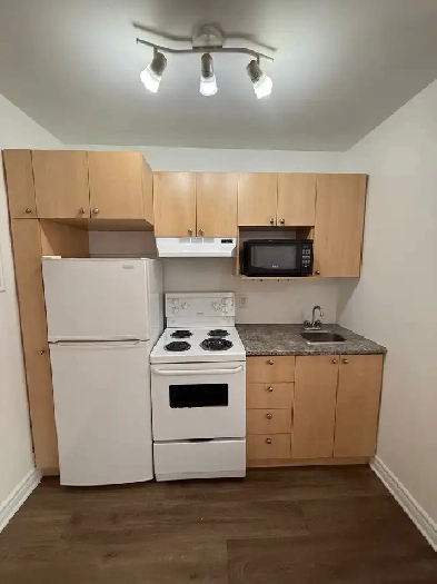 Appartement studio tout inclus à louer – Ahuntsic, Montréal