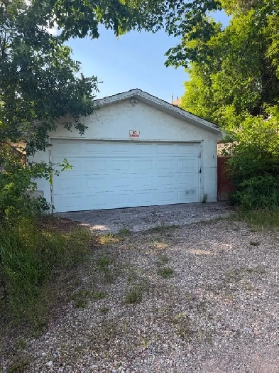 OVERSIZED DOUBLE CAR GARAGE NEAR FOOTHILL HOSPITAL, UC, Downtown