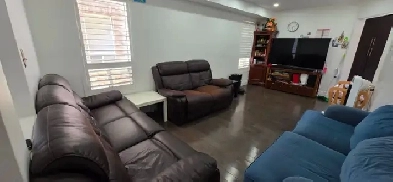 4 bed 2.5 bath House for lease