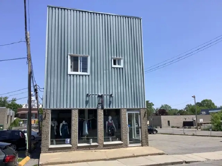 L’Assomption centre ville Bâtisse semi commerciale