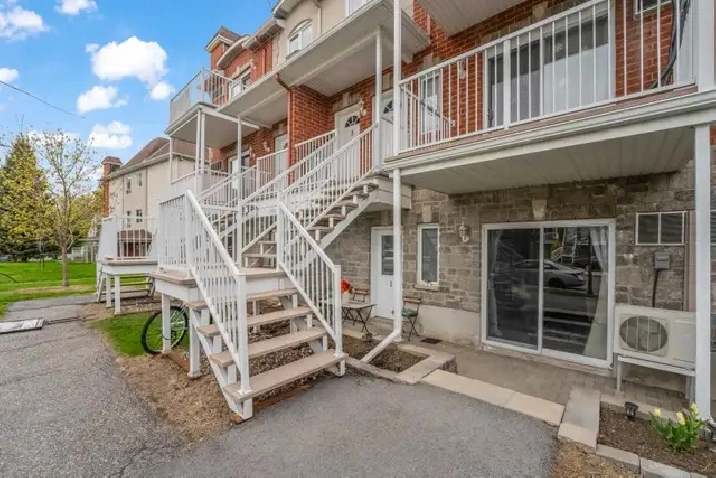2 bedroom condo for rent