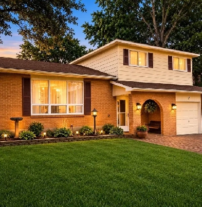 FOR SALE BY OWNER : Single Family Home in beautif