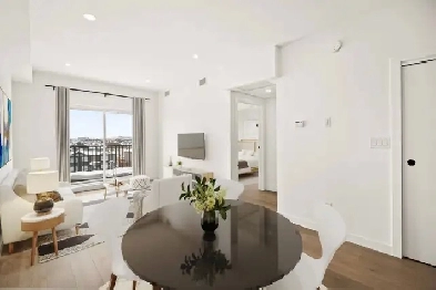 LUXURY 2 Bedroom Apartment! Fitness Centre Included