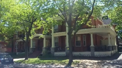 2 Bedroom Sandy Hill Apartment for Rent (50 Russell Ave)