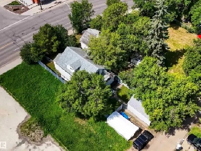 Great opportunity for a house close to all amenities