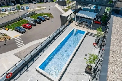 A Stunning 1 Den Burlington Condo for Rent