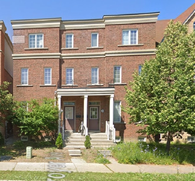 2nd Flr Room at York U Village