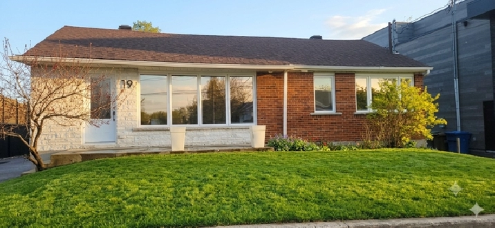 MAISON – BORD DE L’EAU - DELSON - disponible maintenant