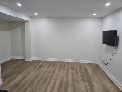 1 Bedroom w/ Separate Entrance for Rent Morningside & Guildwood