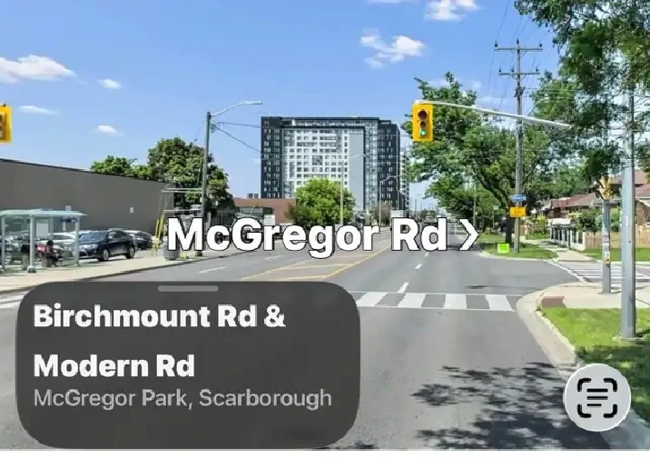 Bright Clean 1Bedroom Basement Utilities Included-Separate Entry