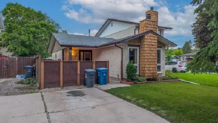 3 Bed 1 Bath -Attached House