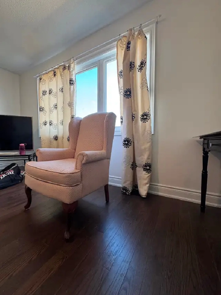 Master bedroom on rent from Sep 1st! A private room ASAP to move
