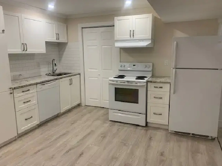 Large 2 Bedroom Ground level suite