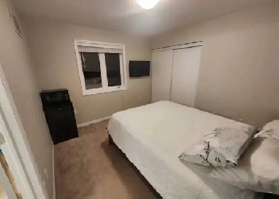 Room for Rent in house- no lease