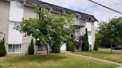 4-1/2 à Louer LONGUEUIL