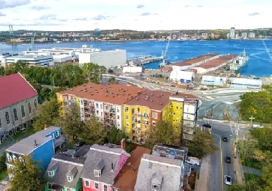 25-045 Fabulous furnished condo on Nora Bernard Street