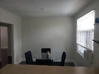 Large 2 Bedroom Apartment near Beechwood Area