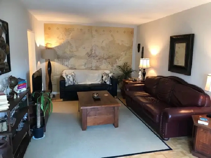 2 Bedroom Apartment Close Lake & Downtown Burlington, August 1