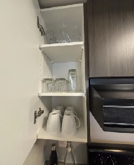 Luxury 1BR Downtown Toronto | Fully Furnished| Short Term Rental