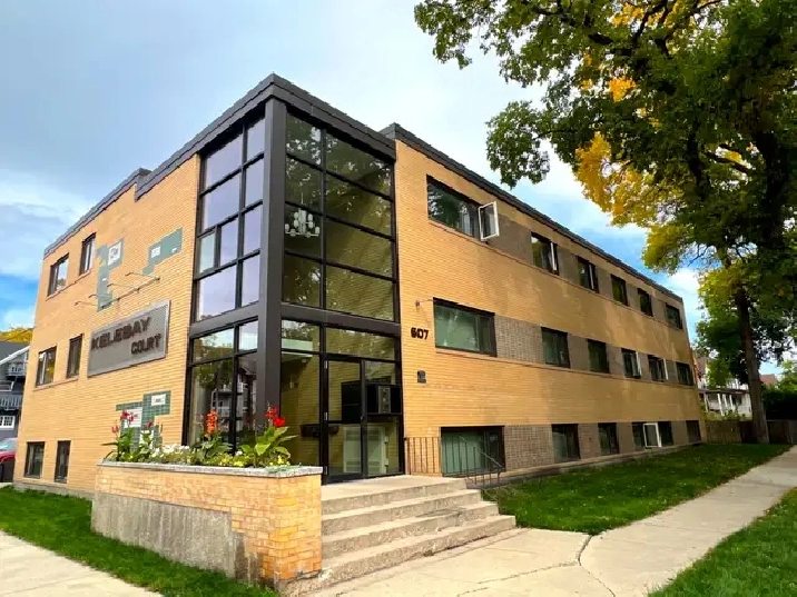 SEP 1st! $1,449 2-bedroom in Corydon Village