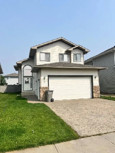 #7892- 5Bed/ 3Bath Home in Pinnacle. Avail Aug 1st. $3200