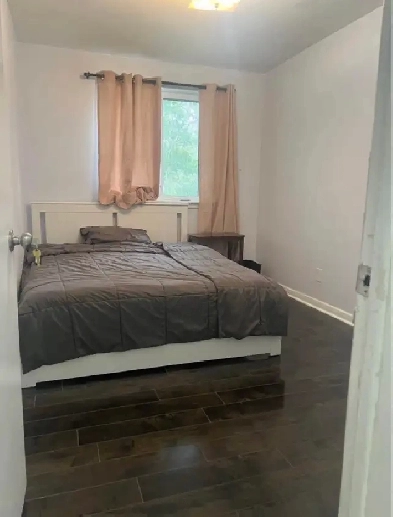Bright Furnished Room for Rent – North York