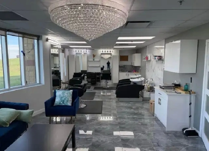 Hair Salon for Lease $3600 all included
