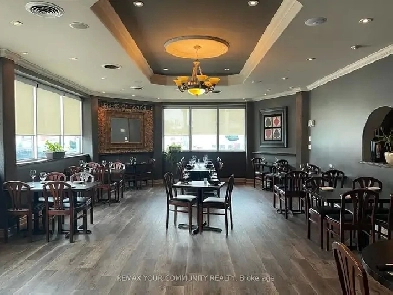 TURNKEY RESTAURANT FOR LEASE – DOWNTOWN OSHAWA