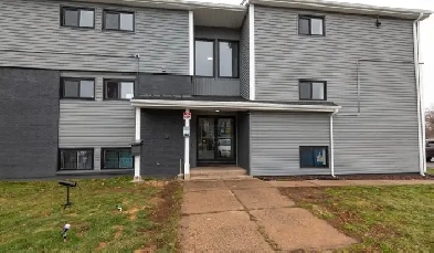 Fully Renovated Unit Available August 7th!
