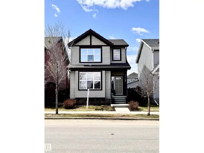 Beautiful former Showhome house available Aug 1, 2026