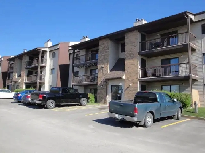 2 Bed   1 Bathroom - Condo style