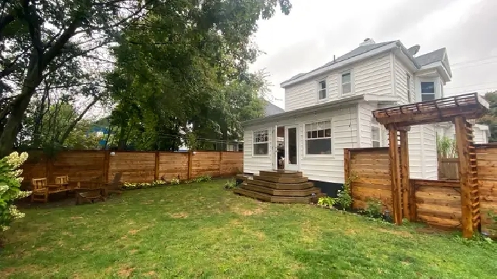 4 bed, 2 bath house for rent