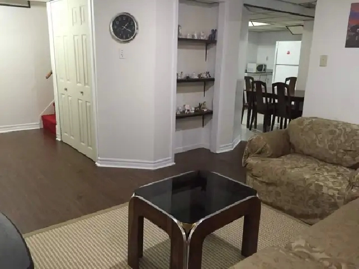 ROOMS  FOR RENT available SEPTEMBER 1st SCARBOROUGH