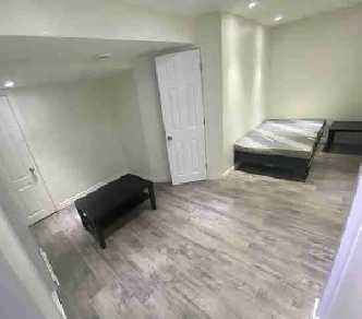 $650 Room for Rent Ajax Basement