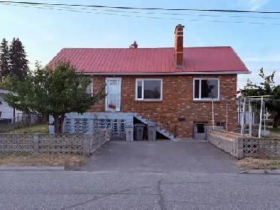 Spacious 4-Bedroom Home for Rent – North Shore, Kamloops