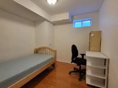 Room for Rent / North York